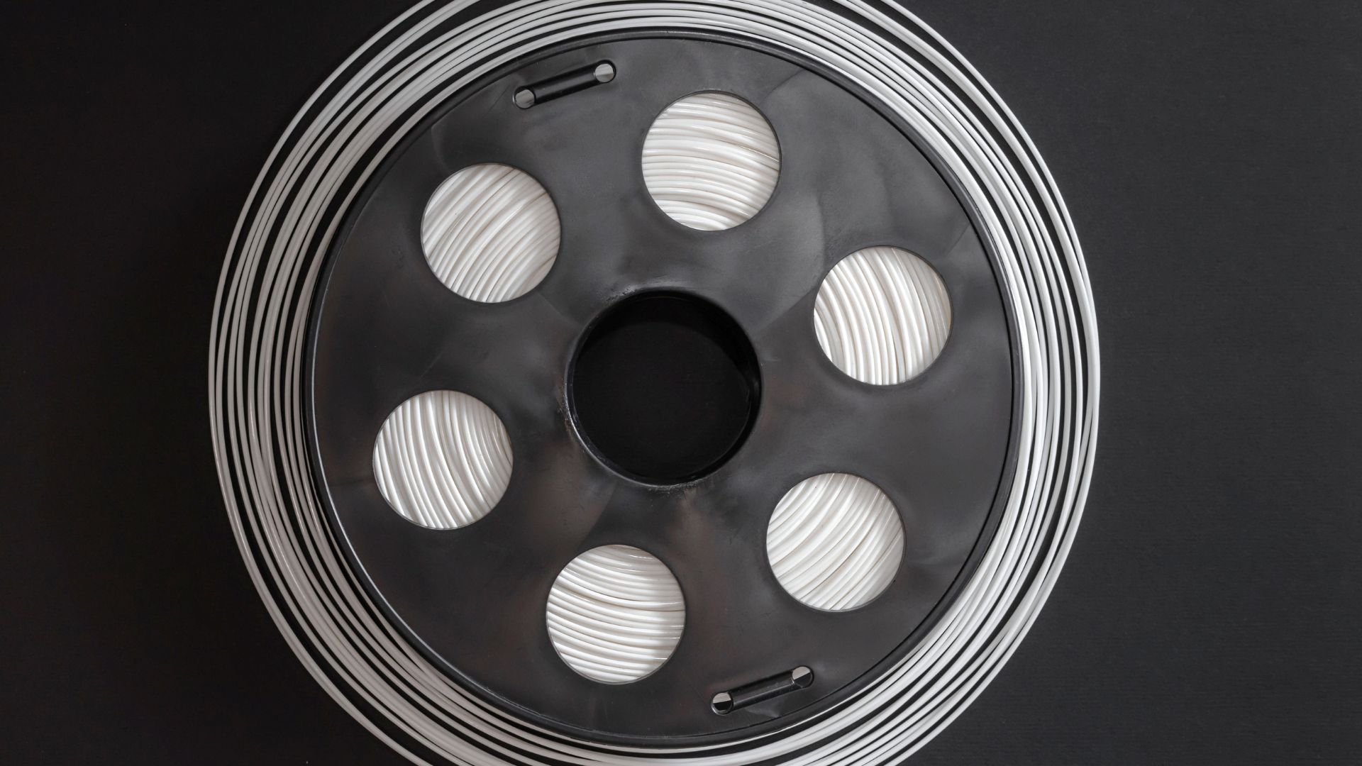 What Is the Impact Strength of Glass-Filled Nylon Filament?